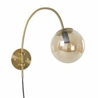 Applique en métal doré mat et globe en verre ambré Maisons du Monde