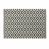 Tapis d'extérieur blanc motifs graphiques noirs 160x230 Maisons du Monde