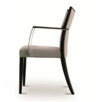 Chaise rembourrée en tissu avec accoudoirs - Costantini Pietro