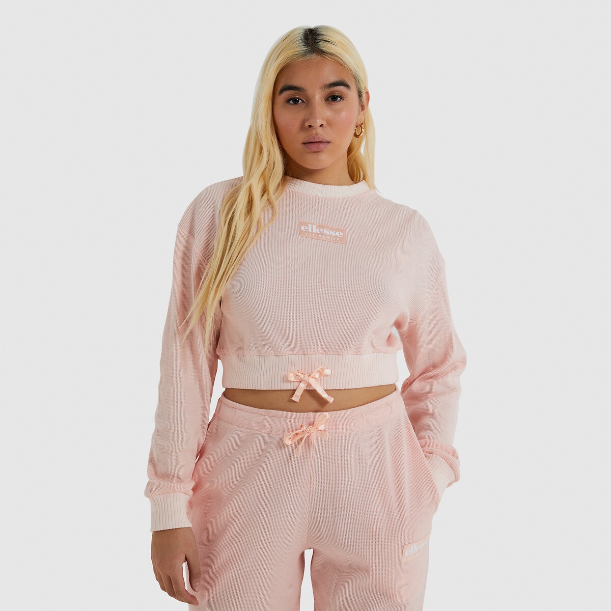 Sweat crop Lusso avec logo patch satin - Ellesse