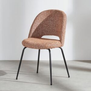 chaise-en-textile-terracotta-et-acier-noir
